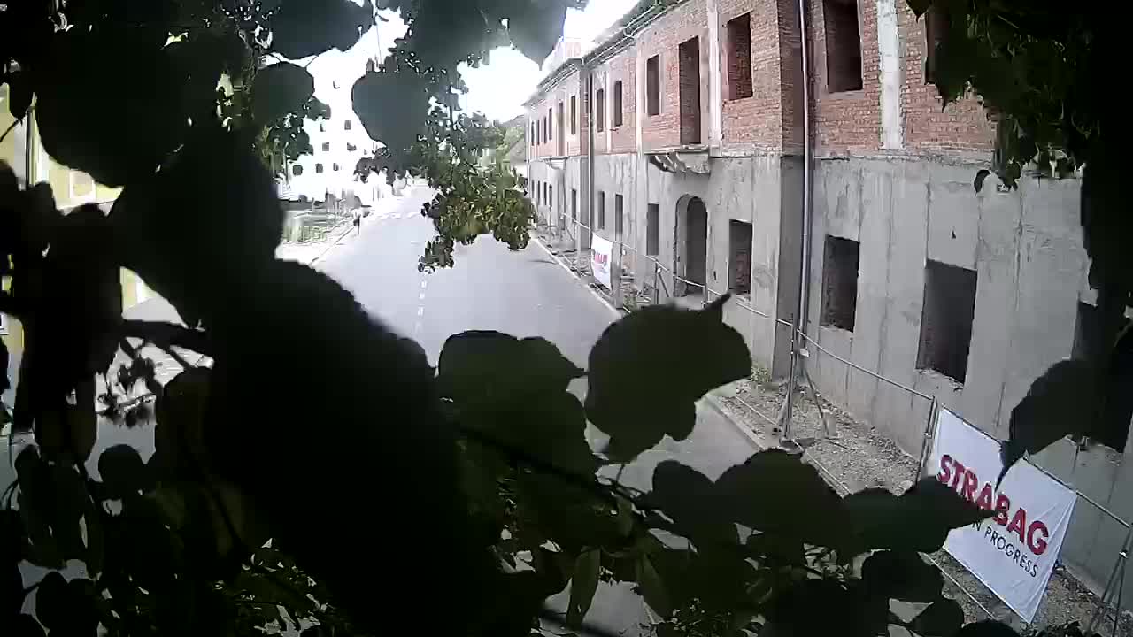 Petrinjska obnova Srednje škole i Gradske uprave nakon potresa – Live cam Hrvatska
