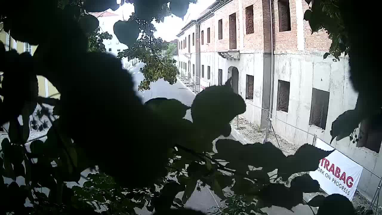 Petrinja rénovation du lycée et de l’administration municipale après le tremblement de terre – Live cam Croatie