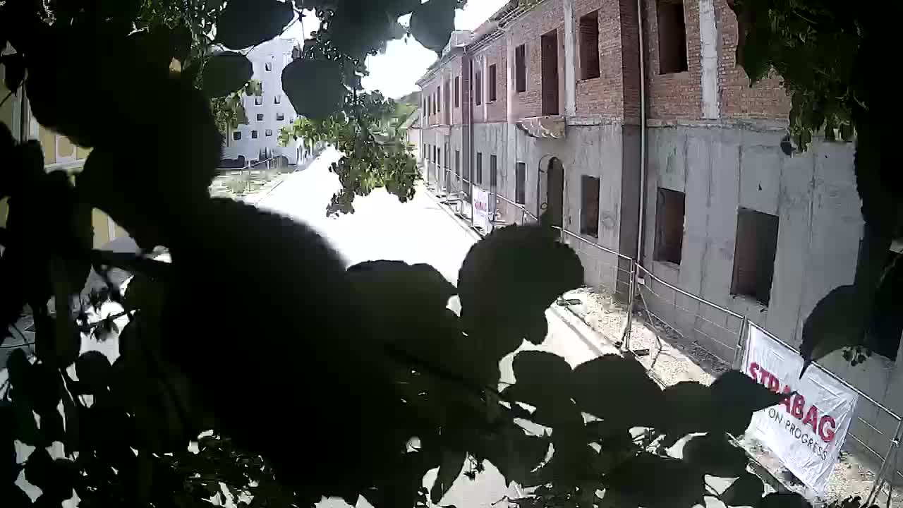 Petrinja rénovation du lycée et de l’administration municipale après le tremblement de terre – Live cam Croatie