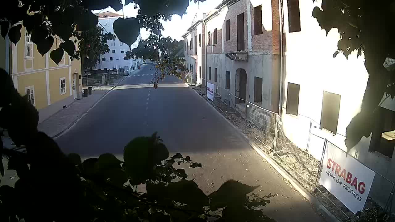 Petrinja Renovierung der High School und Stadtverwaltung nach dem Erdbeben – Live Cam Kroatien