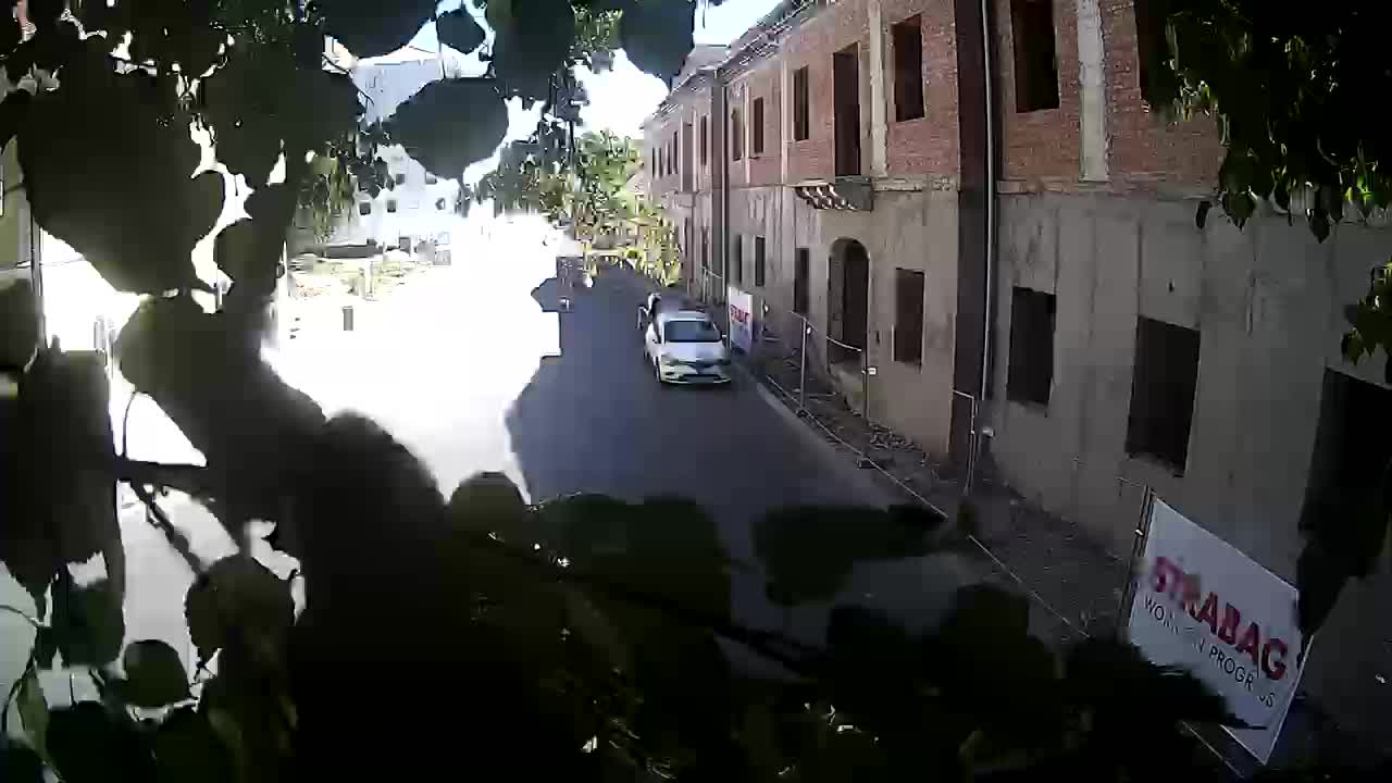 Petrinja renovation of the High School and City Administration after the earthquake – Live cam Croatia