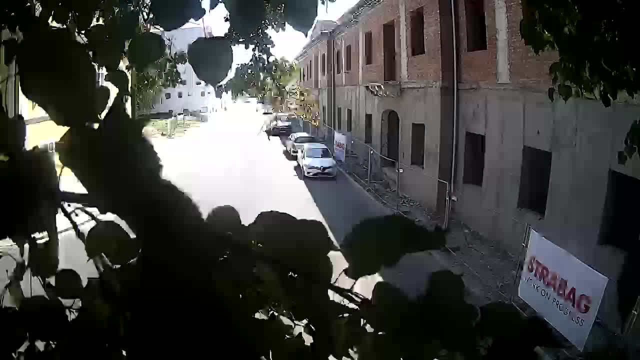Petrinja Renovierung der High School und Stadtverwaltung nach dem Erdbeben – Live Cam Kroatien