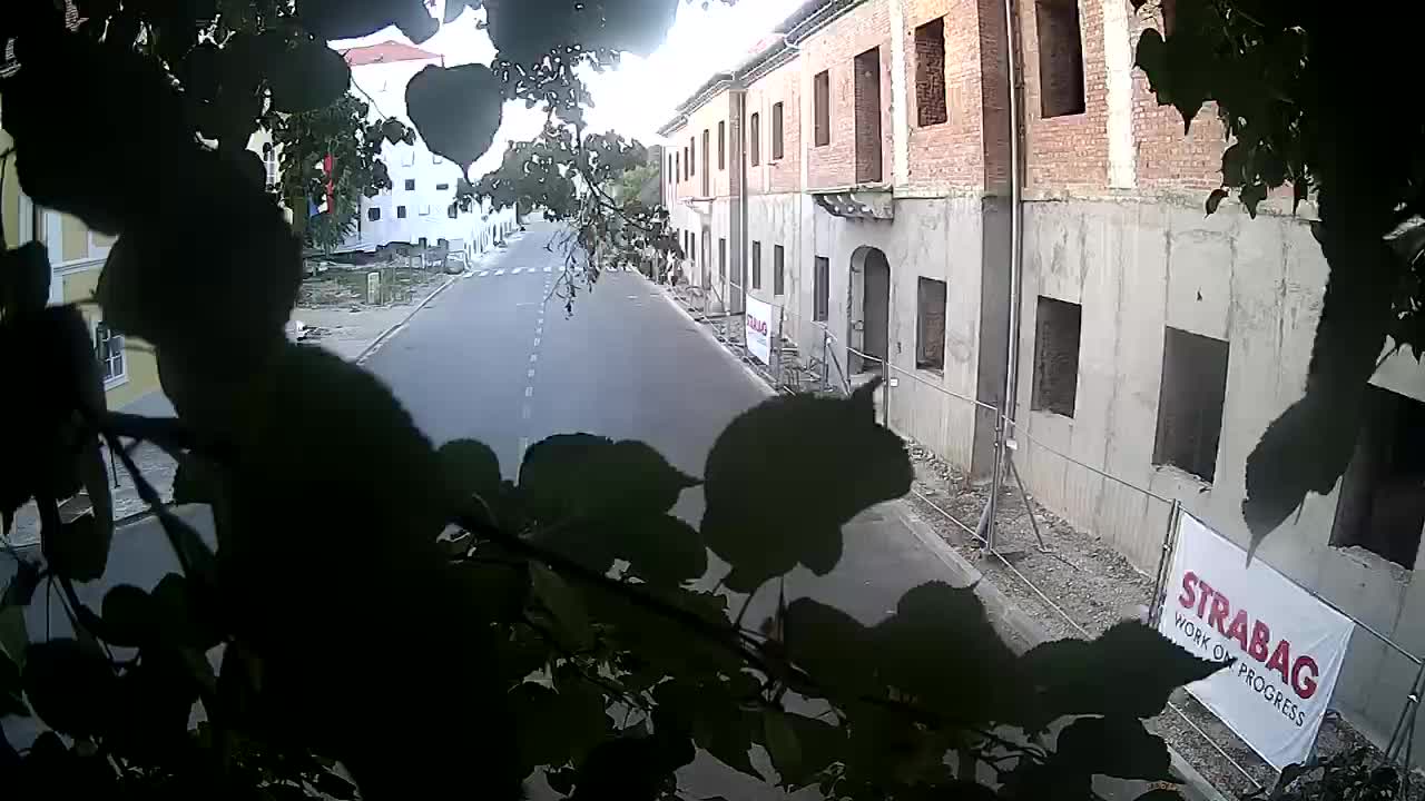 Petrinja Renovierung der High School und Stadtverwaltung nach dem Erdbeben – Live Cam Kroatien