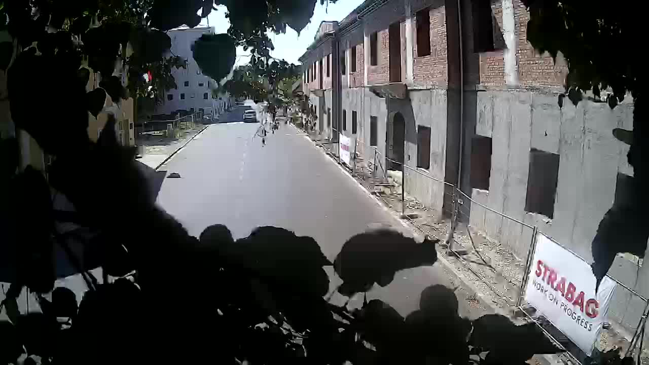 Petrinja ristrutturazione del liceo e dell’amministrazione comunale dopo il terremoto – Live cam Croazia