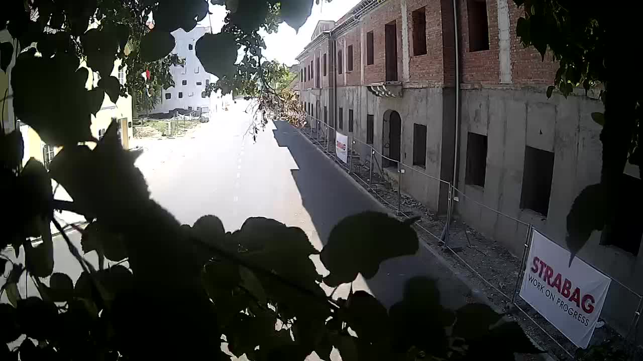Petrinja renovation of the High School and City Administration after the earthquake – Live cam Croatia