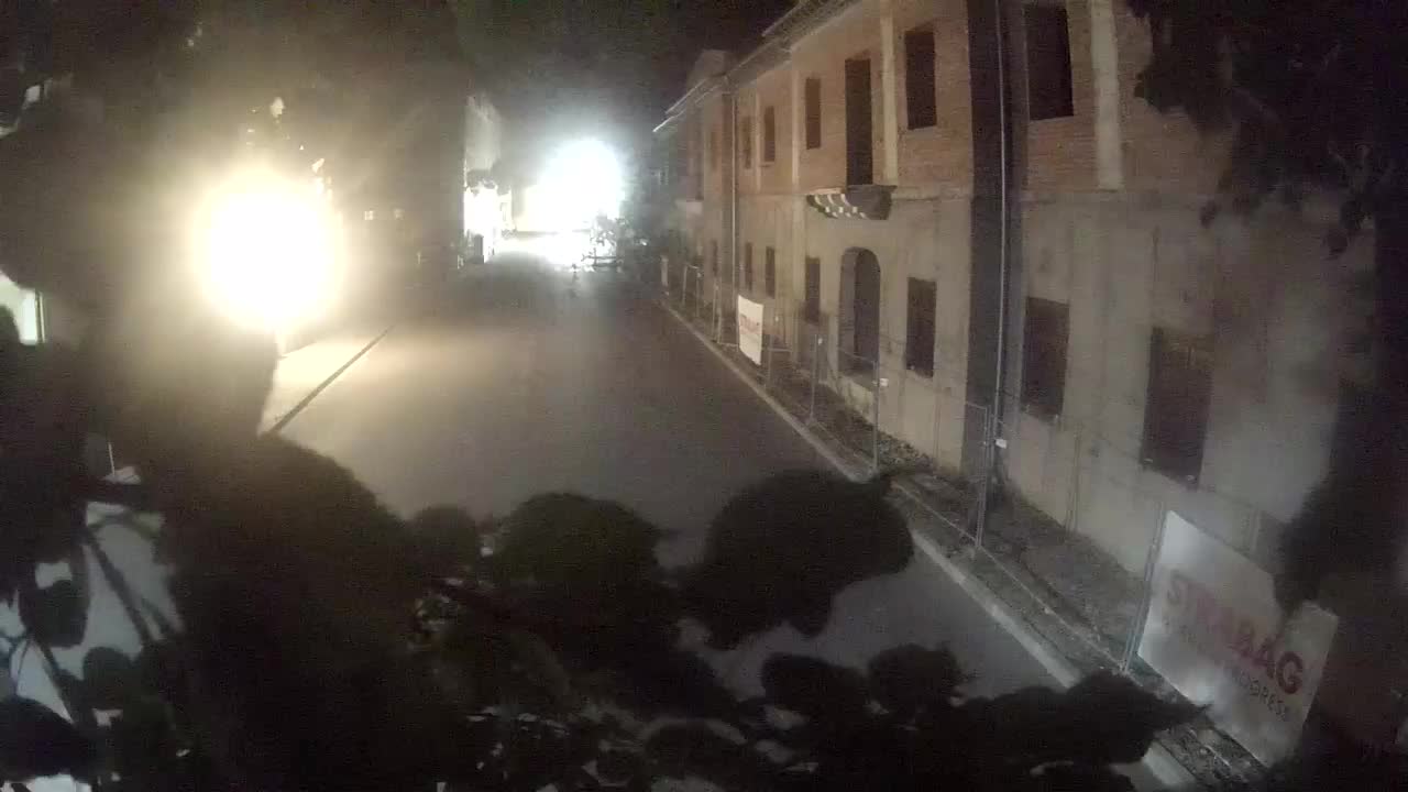 Petrinjska prenova srednje šole in mestne uprave po potresu – Kamere v živo Hrvaška