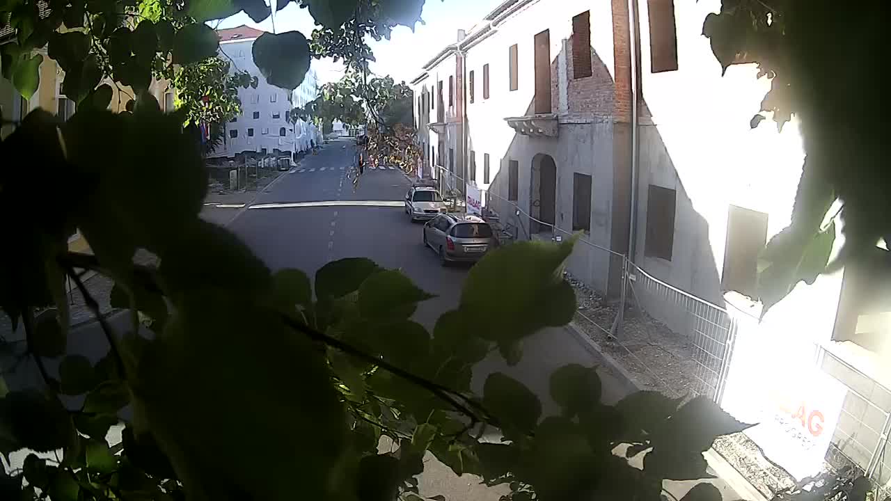 Petrinja rénovation du lycée et de l’administration municipale après le tremblement de terre – Live cam Croatie