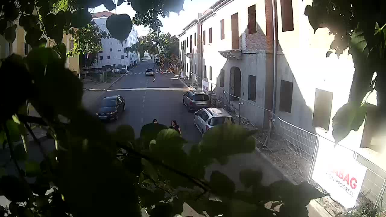 Petrinja Renovierung der High School und Stadtverwaltung nach dem Erdbeben – Live Cam Kroatien