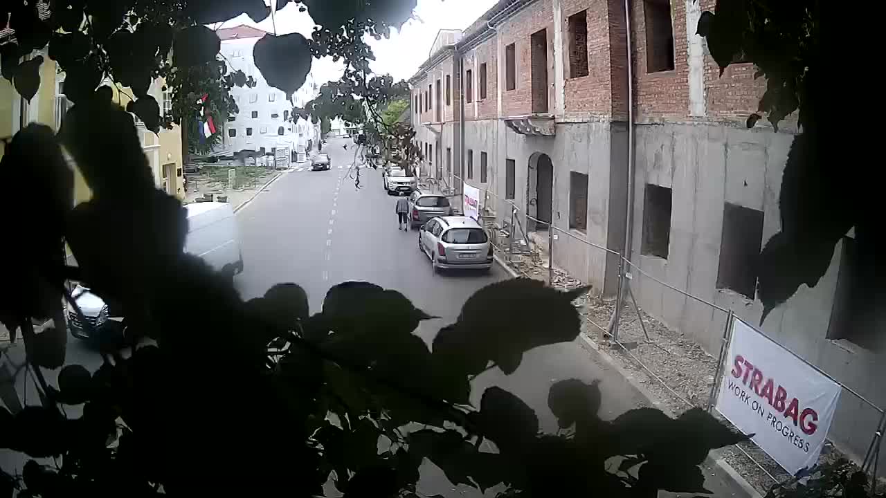 Petrinjska obnova Srednje škole i Gradske uprave nakon potresa – Live cam Hrvatska