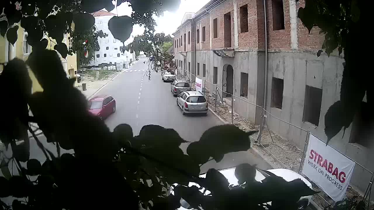 Petrinja rénovation du lycée et de l’administration municipale après le tremblement de terre – Live cam Croatie