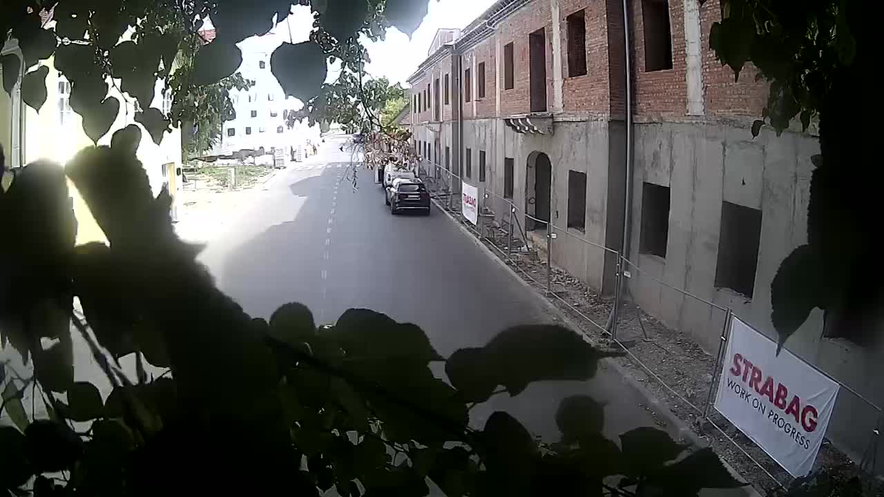 Petrinja Renovierung der High School und Stadtverwaltung nach dem Erdbeben – Live Cam Kroatien