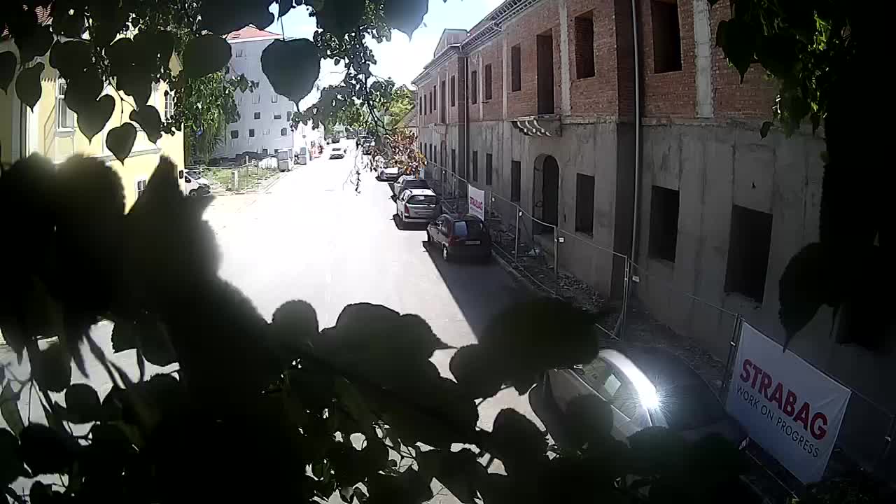 Petrinja Renovierung der High School und Stadtverwaltung nach dem Erdbeben – Live Cam Kroatien