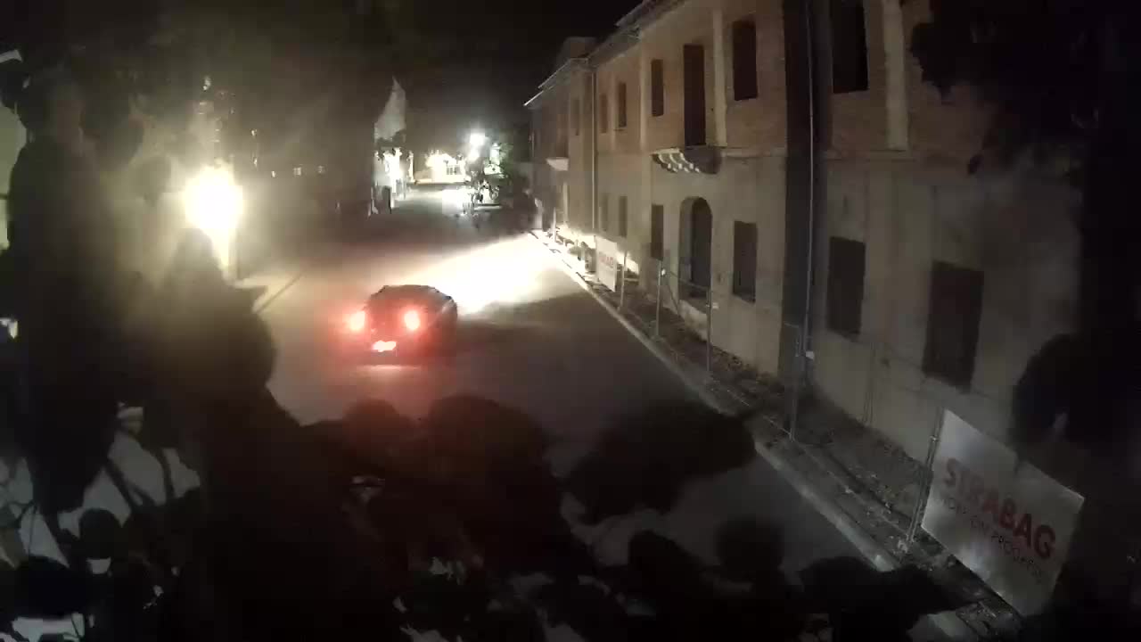 Petrinja ristrutturazione del liceo e dell’amministrazione comunale dopo il terremoto – Live cam Croazia