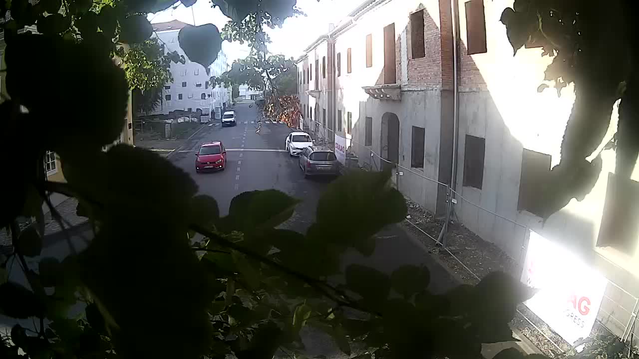 Petrinja renovation of the High School and City Administration after the earthquake – Live cam Croatia