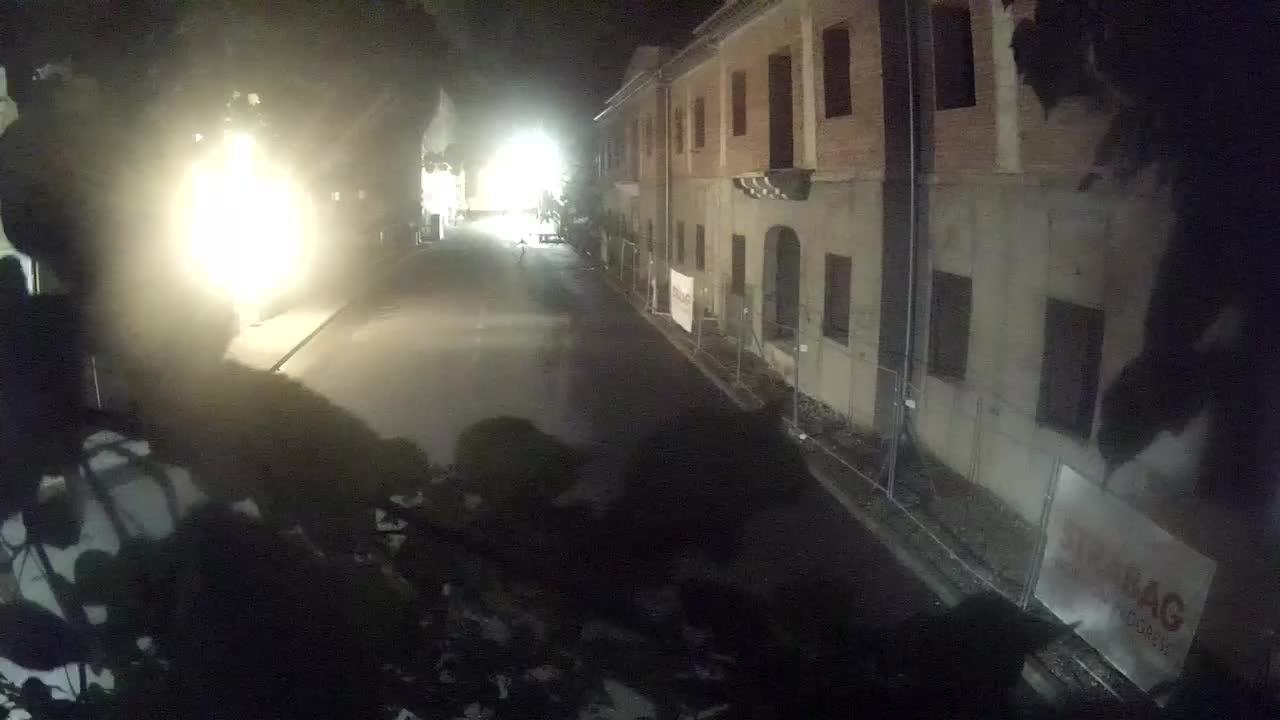 Petrinja ristrutturazione del liceo e dell’amministrazione comunale dopo il terremoto – Live cam Croazia