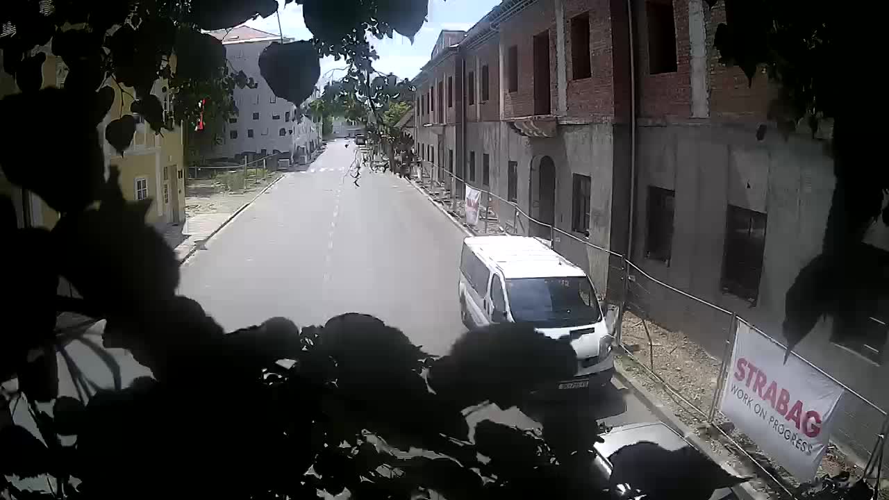 Petrinjska obnova Srednje škole i Gradske uprave nakon potresa – Live cam Hrvatska
