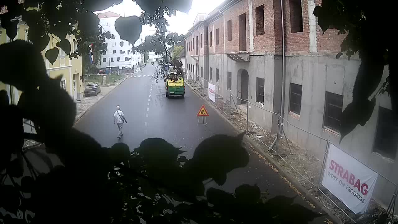 Petrinjska obnova Srednje škole i Gradske uprave nakon potresa – Live cam Hrvatska
