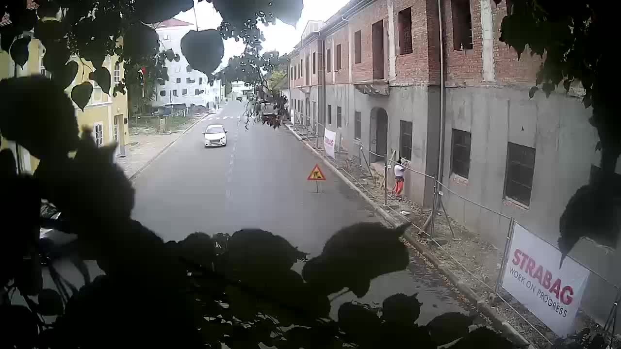 Petrinjska obnova Srednje škole i Gradske uprave nakon potresa – Live cam Hrvatska