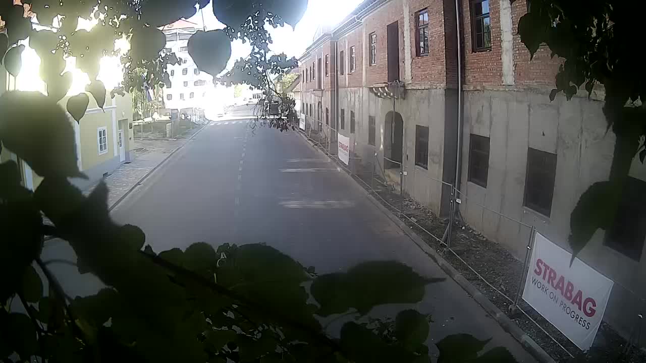 Petrinja Renovierung der High School und Stadtverwaltung nach dem Erdbeben – Live Cam Kroatien