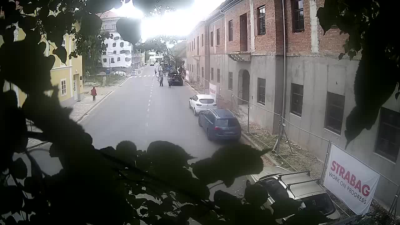 Petrinja Renovierung der High School und Stadtverwaltung nach dem Erdbeben – Live Cam Kroatien