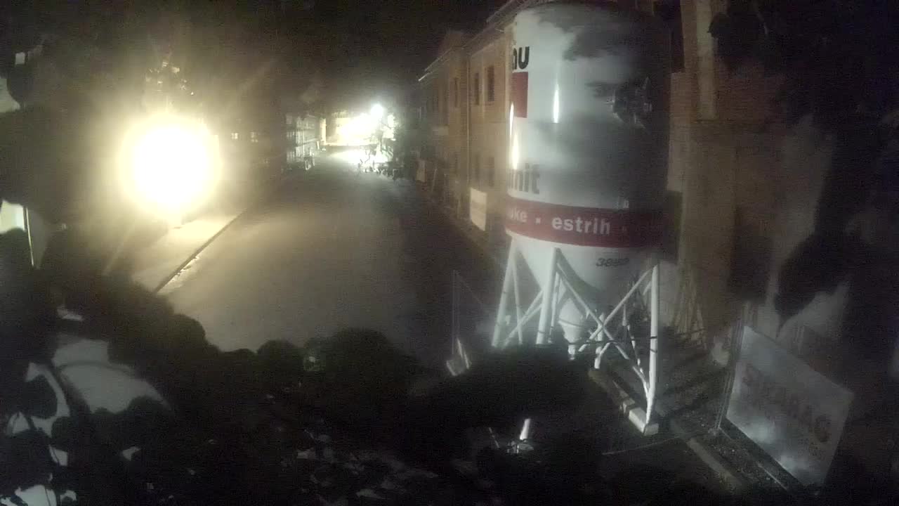 Petrinja Renovierung der High School und Stadtverwaltung nach dem Erdbeben – Live Cam Kroatien