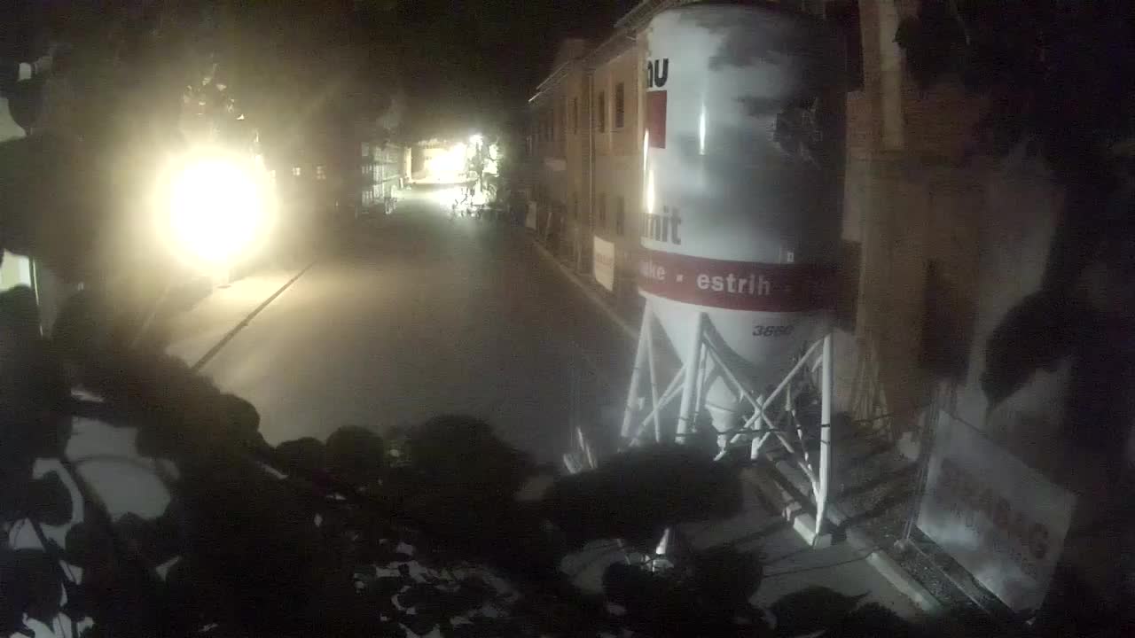 Petrinjska prenova srednje šole in mestne uprave po potresu – Kamere v živo Hrvaška
