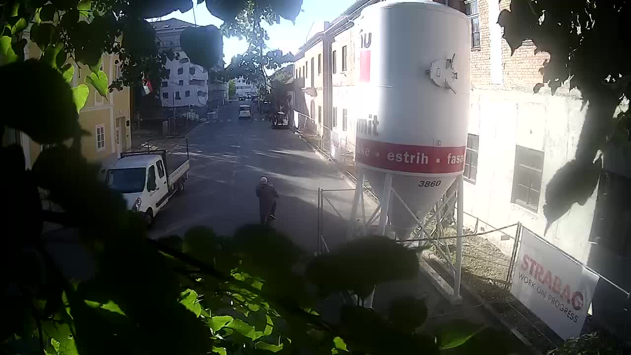 Petrinja rénovation du lycée et de l’administration municipale après le tremblement de terre – Live cam Croatie