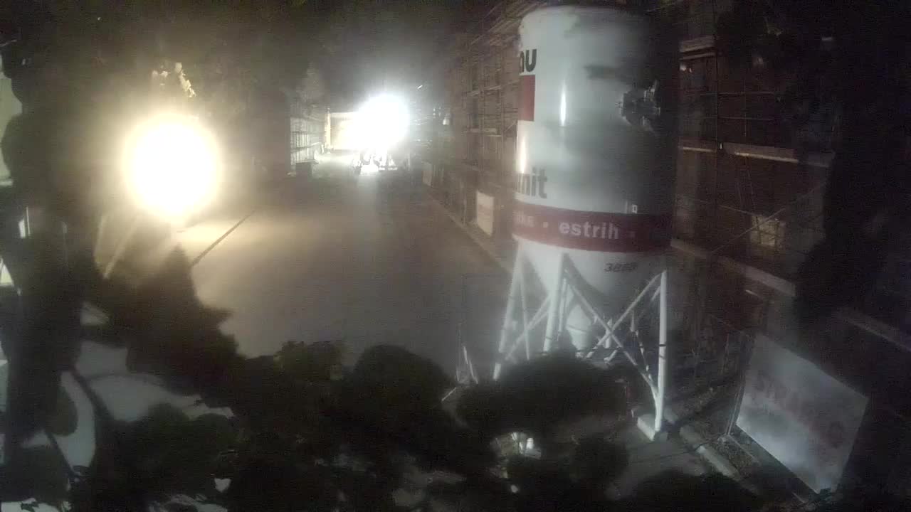 Petrinja ristrutturazione del liceo e dell’amministrazione comunale dopo il terremoto – Live cam Croazia