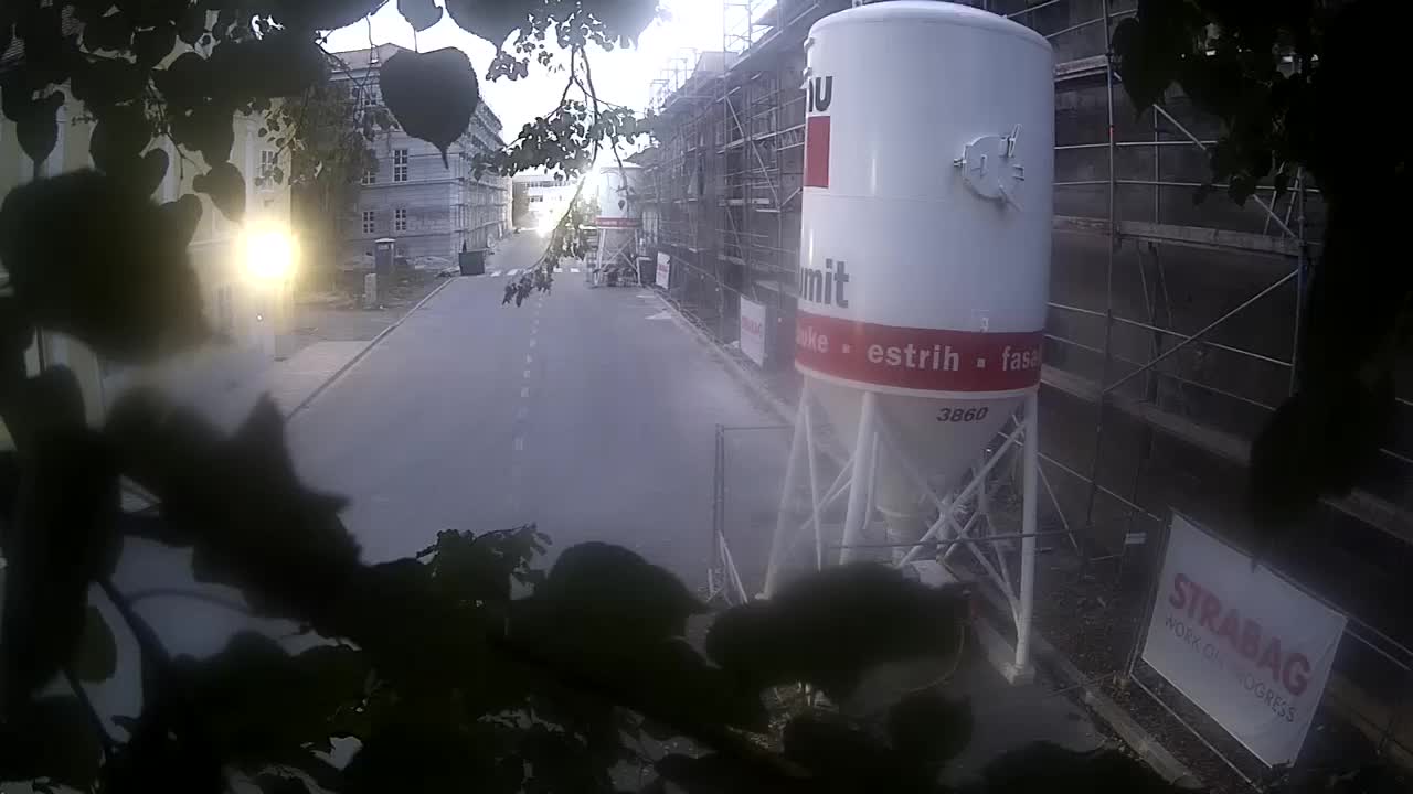 Petrinja ristrutturazione del liceo e dell’amministrazione comunale dopo il terremoto – Live cam Croazia