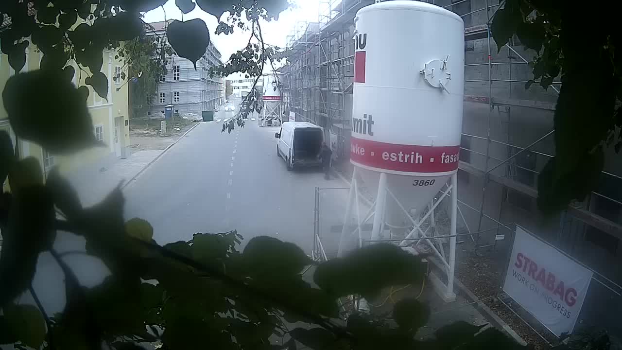 Renovación de Petrinja de la escuela secundaria y la administración de la ciudad después del terremoto – Live cam Croacia