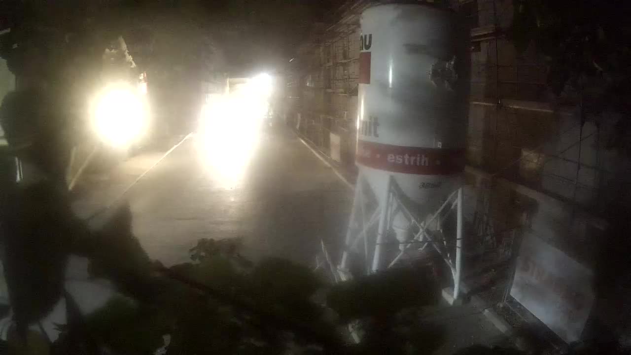 Renovación de Petrinja de la escuela secundaria y la administración de la ciudad después del terremoto – Live cam Croacia