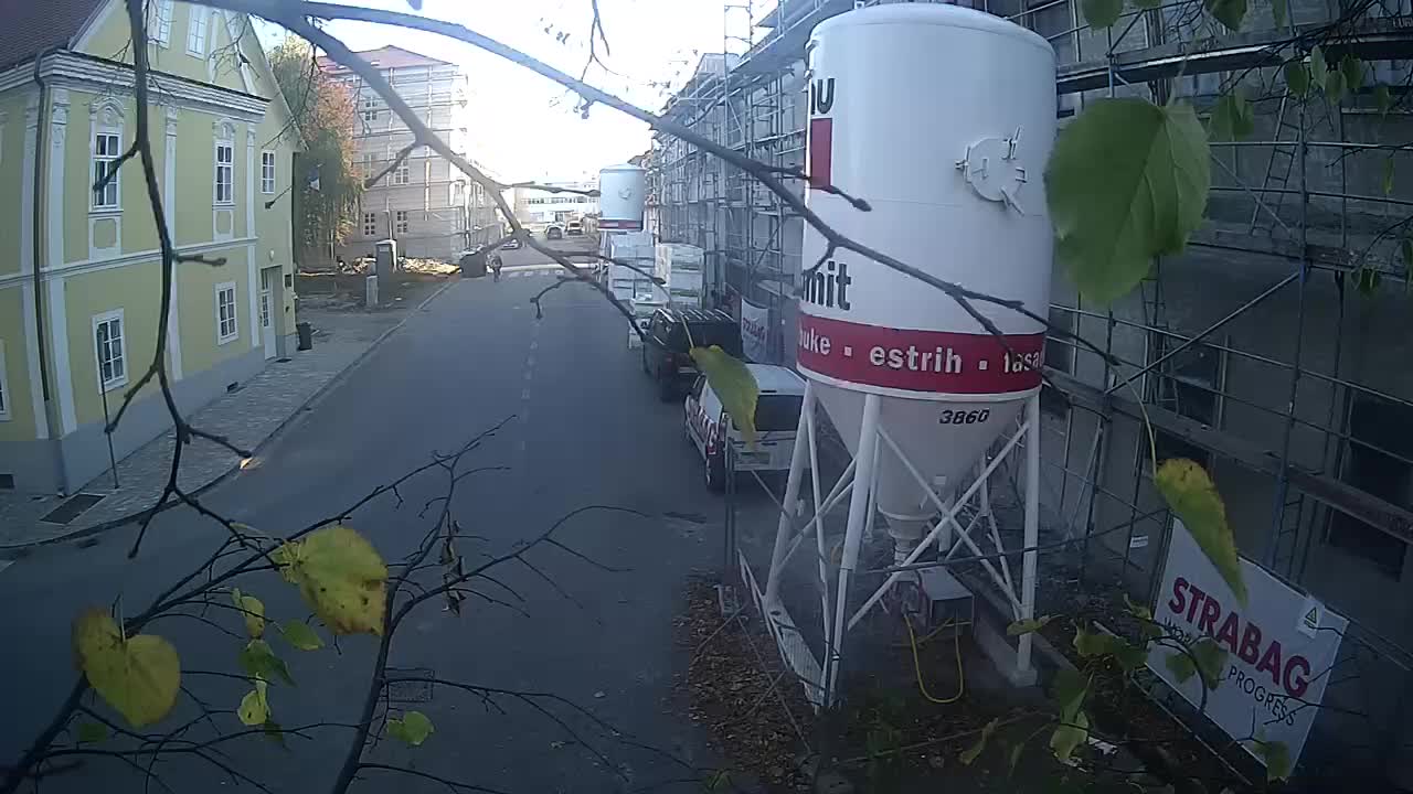 Petrinjska prenova srednje šole in mestne uprave po potresu – Kamere v živo Hrvaška