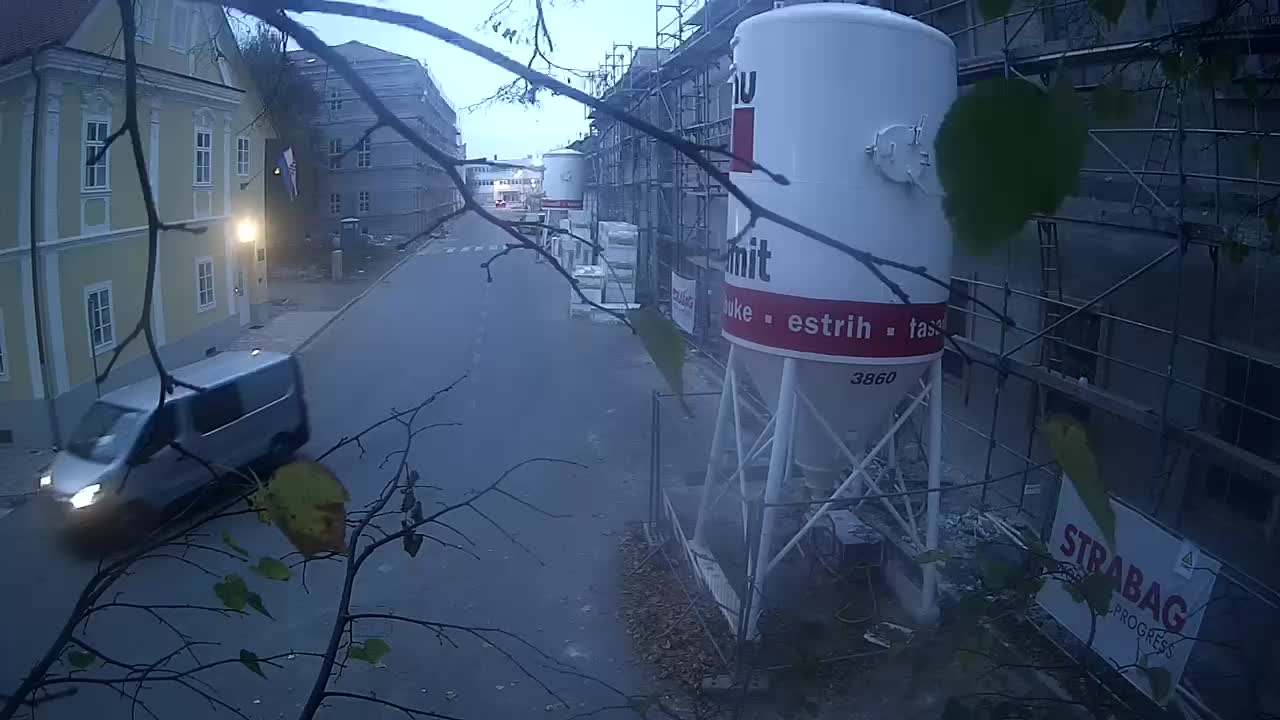 Petrinjska prenova srednje šole in mestne uprave po potresu – Kamere v živo Hrvaška