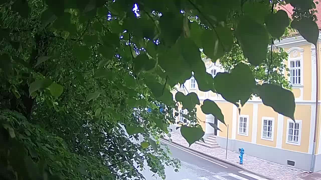 Live webcam Petrinja central park – after the earthquake
