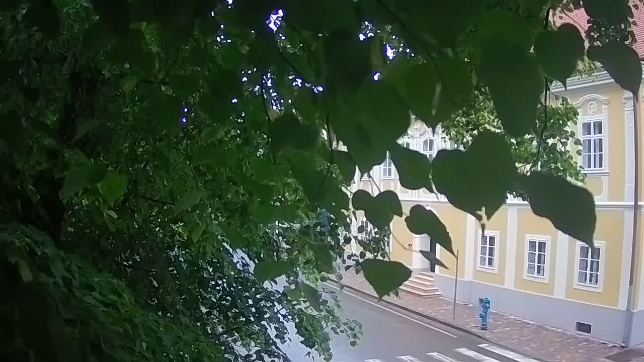Webcam en vivo parque Petrinja – después del terremoto