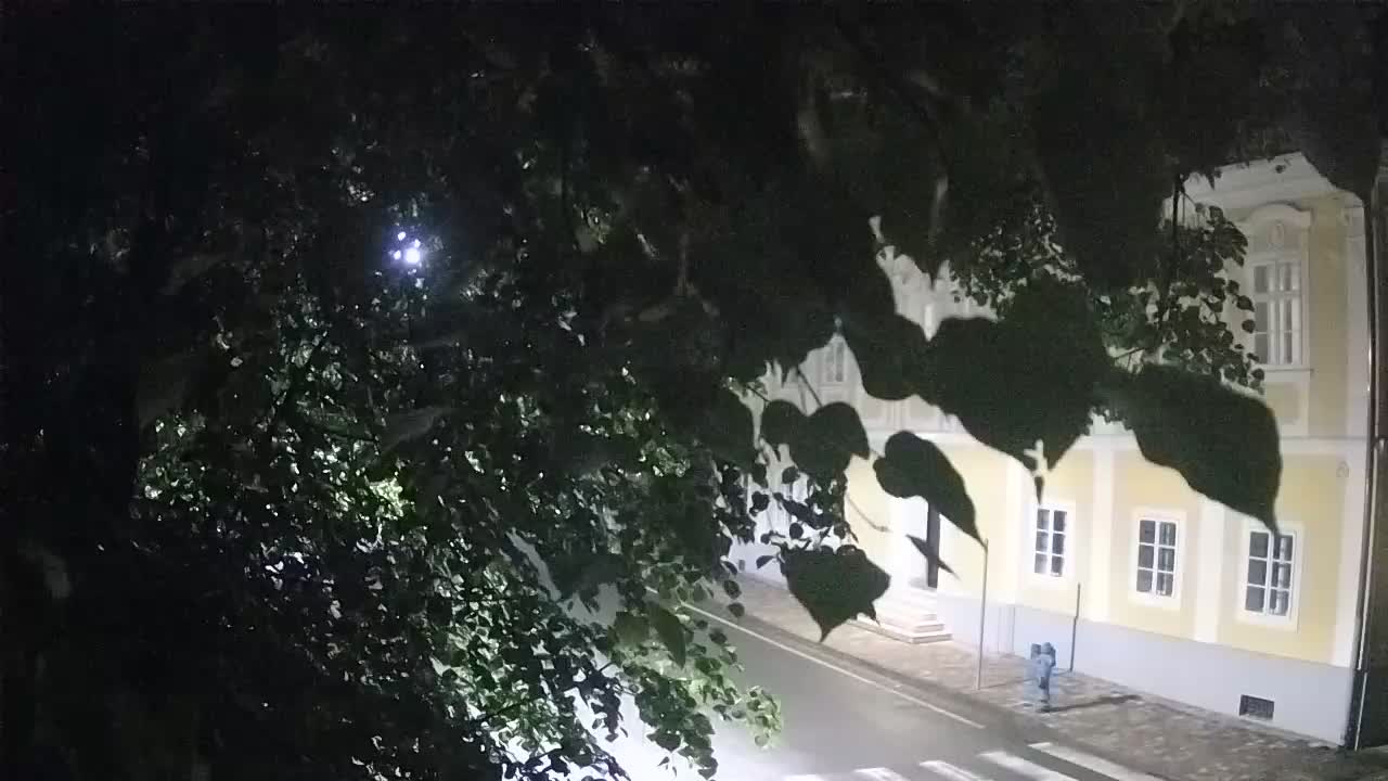 Live Webcam Petrinja Park – nach dem Erdbeben