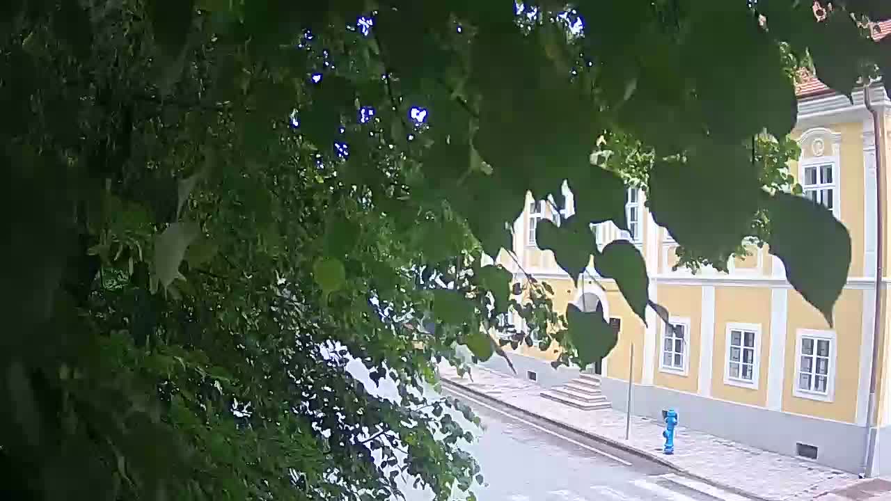Live webcam Petrinja central park – after the earthquake