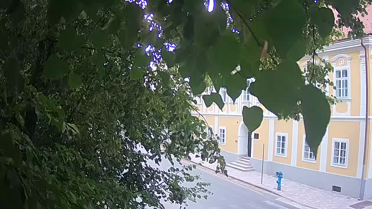 Web kamera uživo Petrinja centralni park – nakon potresa