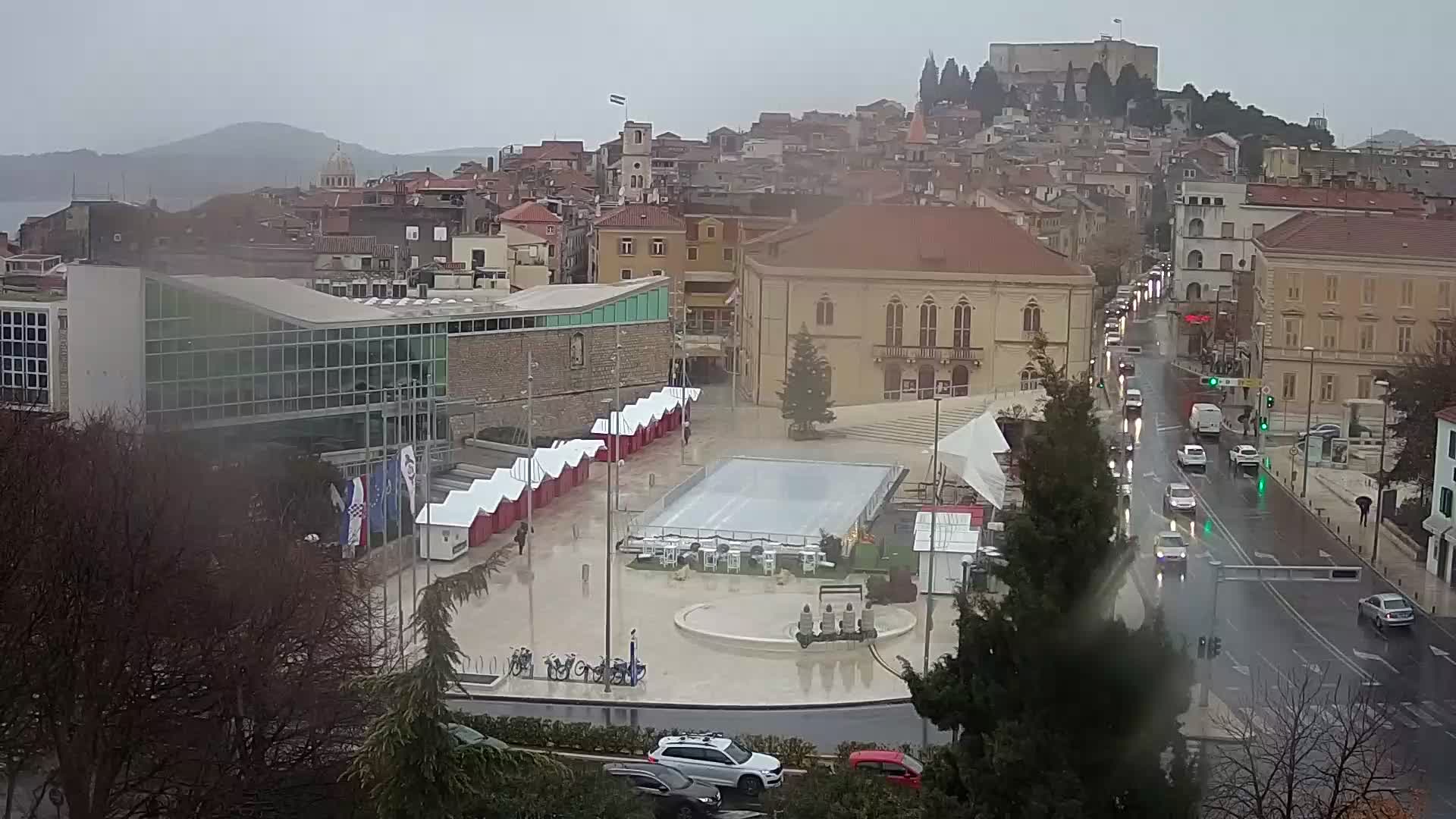 Webcam Šibenik – place Poljana