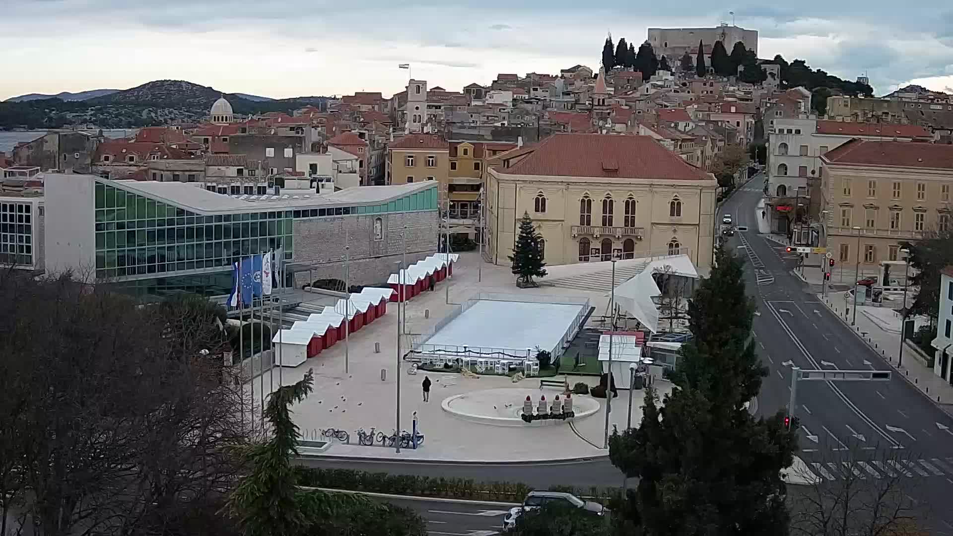 Webcam Šibenik – place Poljana