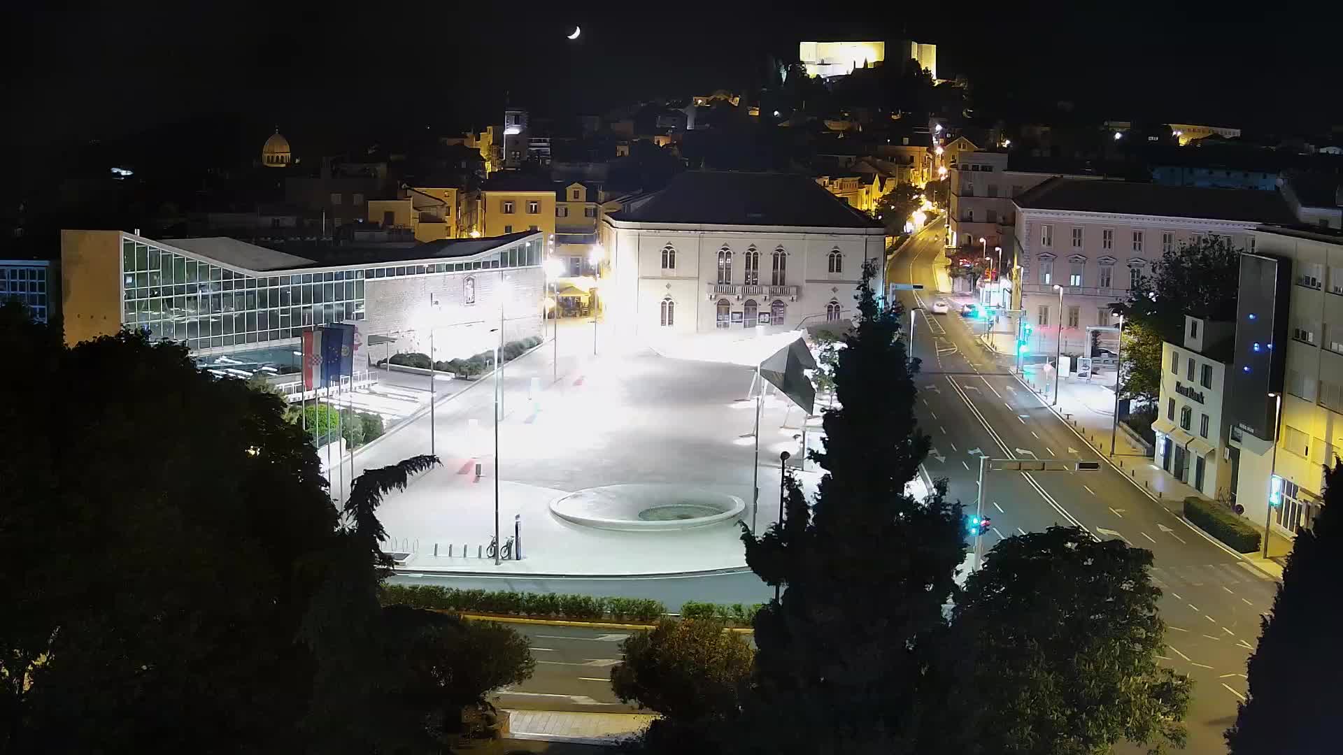 Web Kamera Šibenik – Trg Poljana