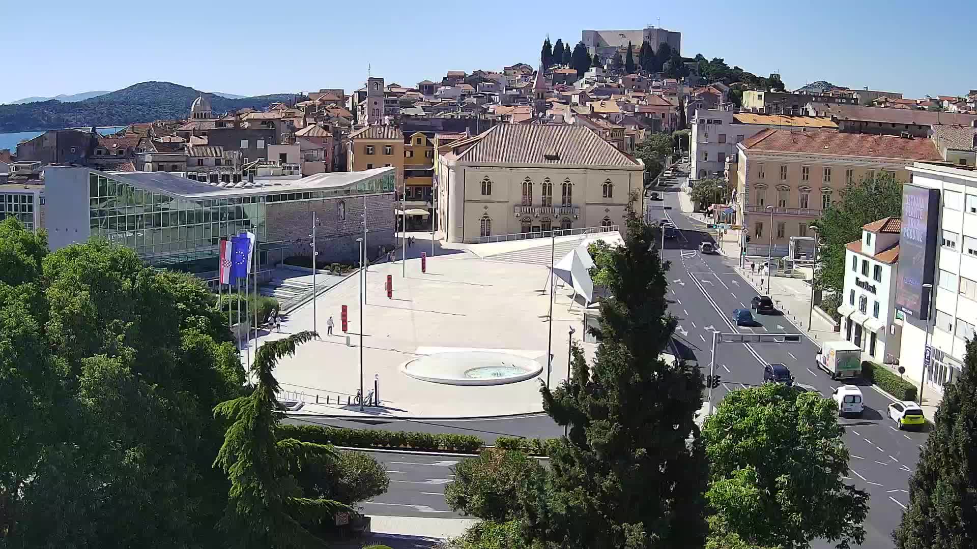 Web Kamera Šibenik – Trg Poljana