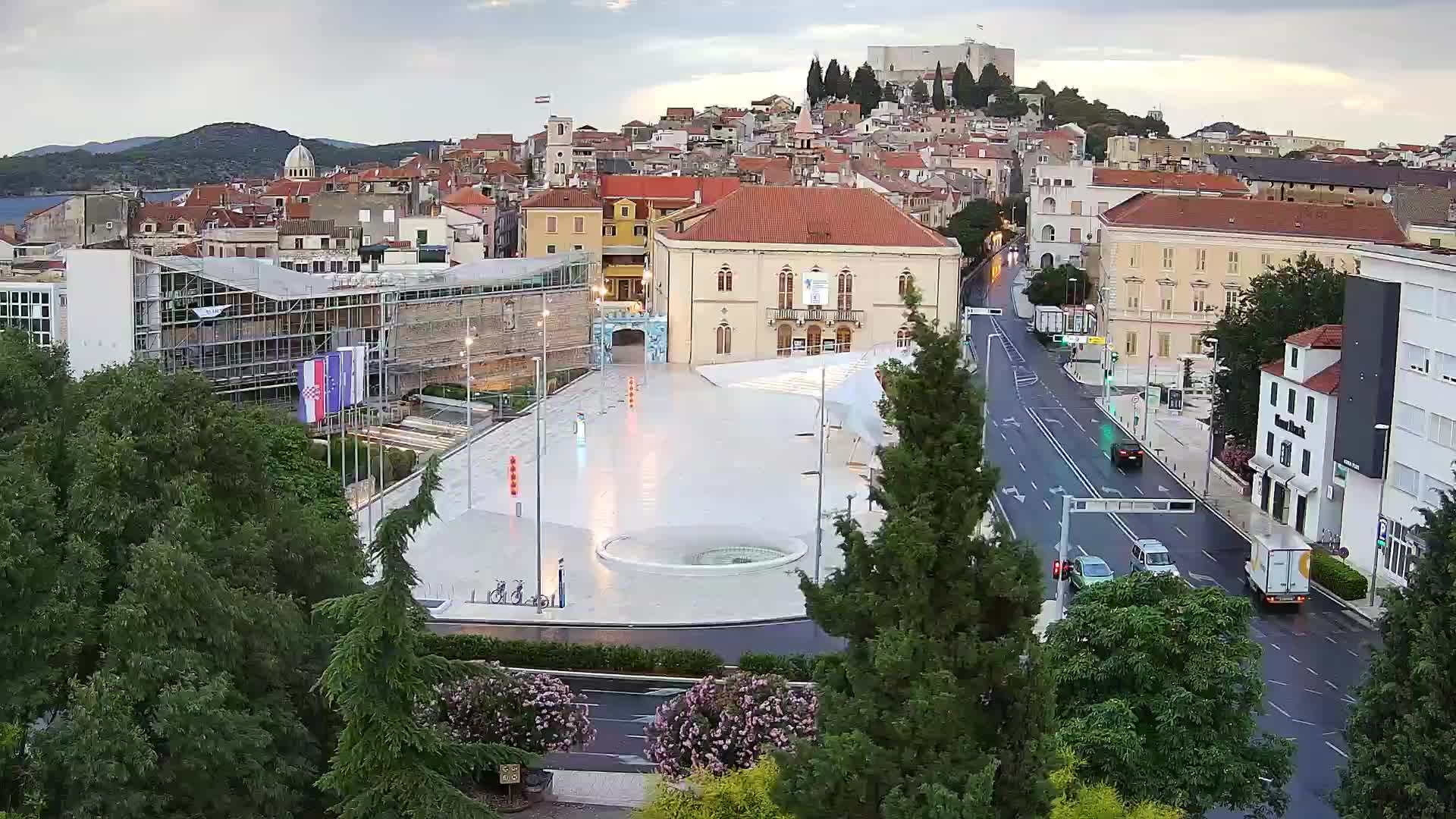 Web Kamera Šibenik – Trg Poljana