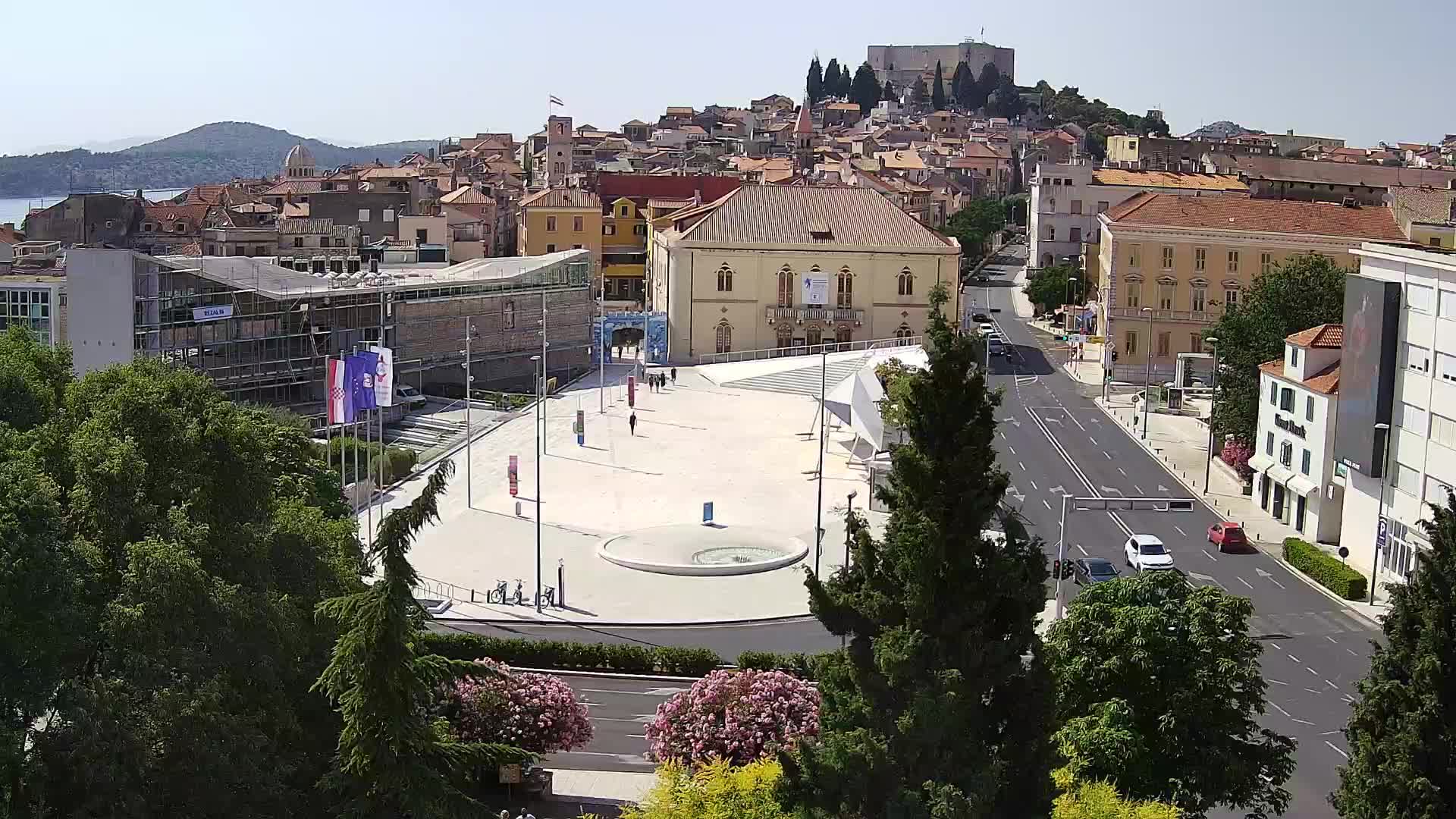 Web Kamera Šibenik – Trg Poljana