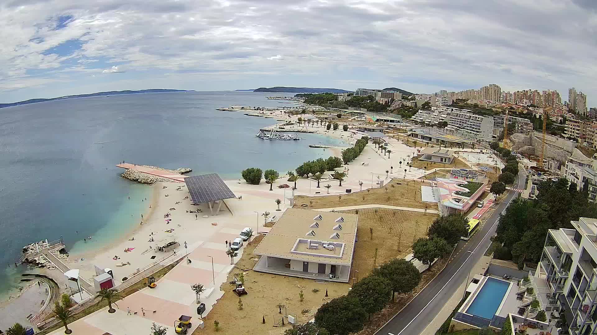 Split – Prenova platoja Žnjan