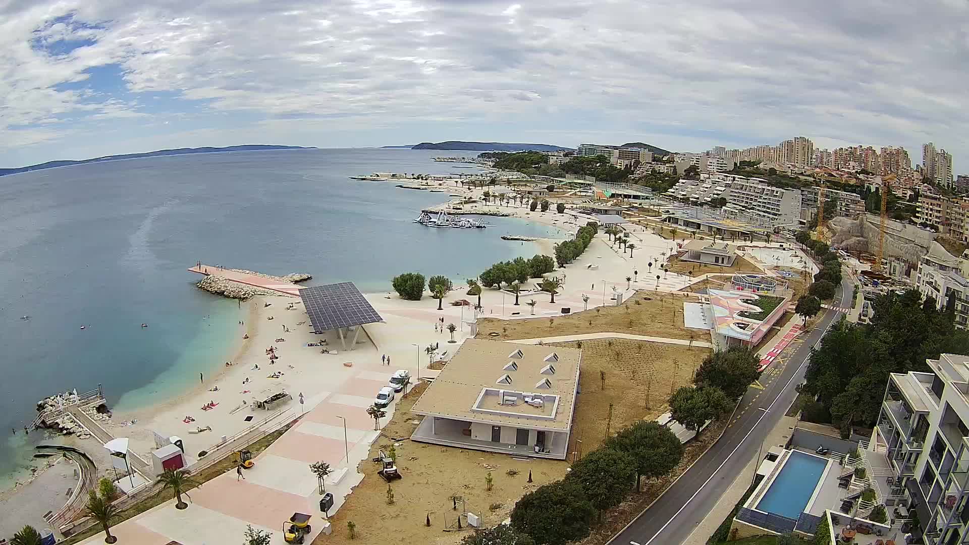 Split – Prenova platoja Žnjan