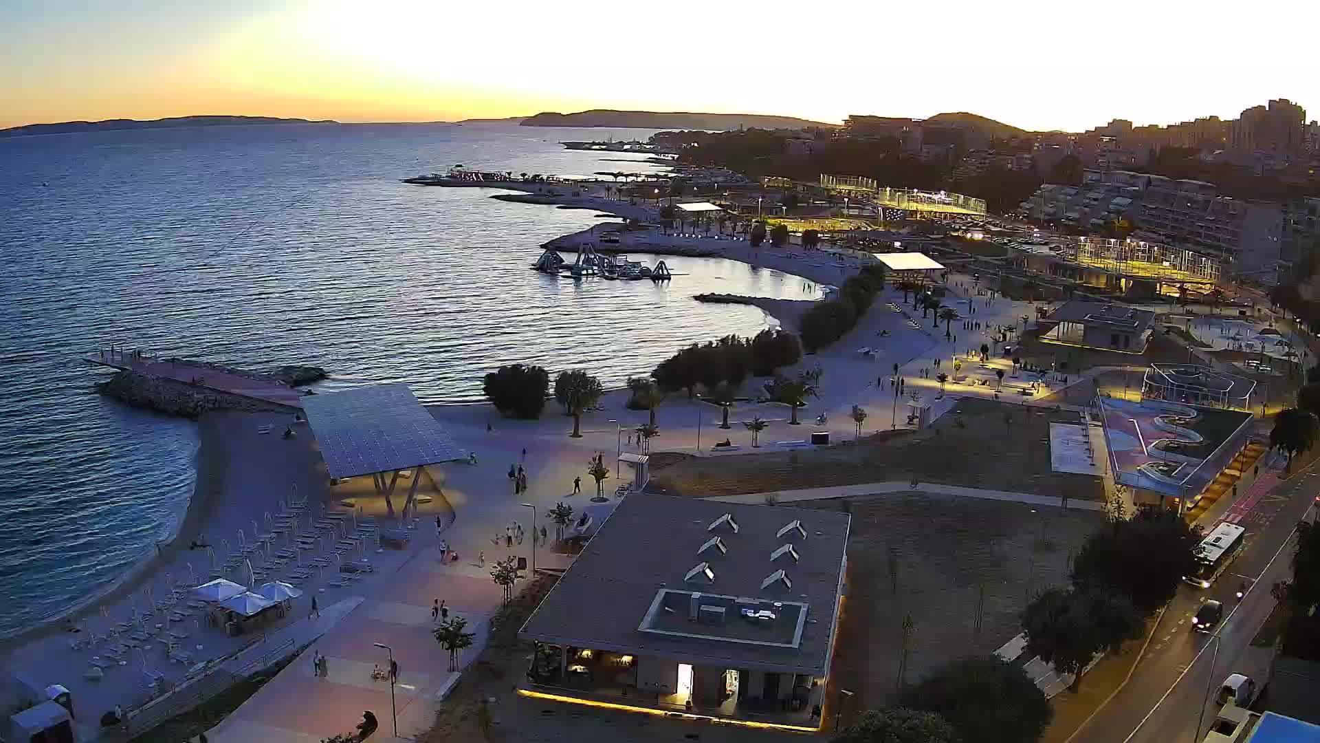 Split – Prenova platoja Žnjan