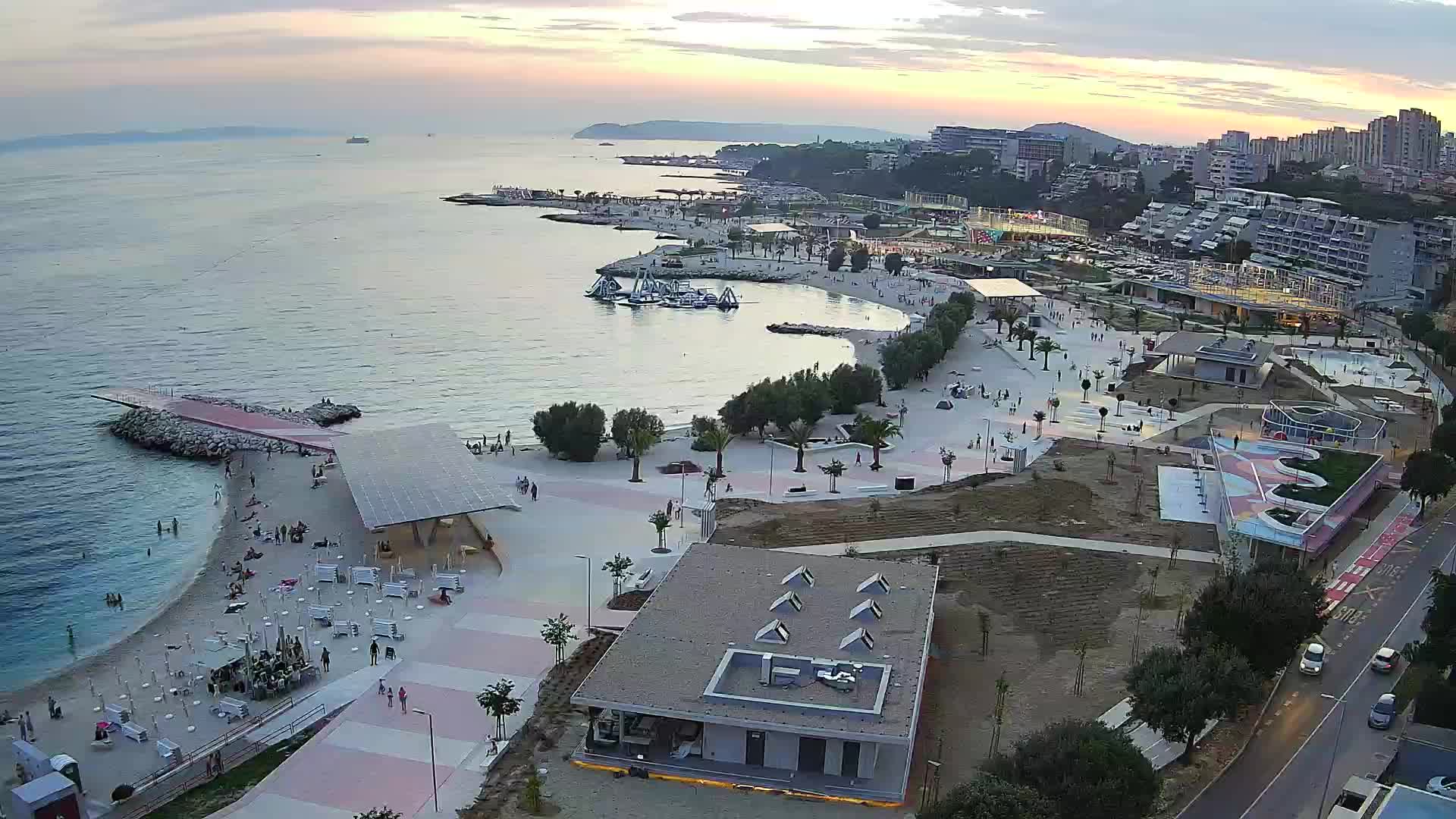 Split – Prenova platoja Žnjan
