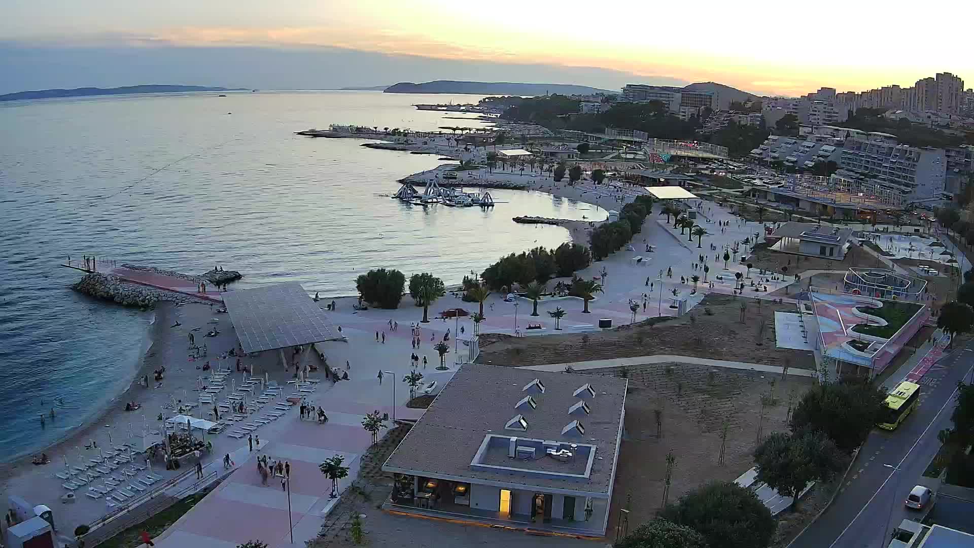 Split – Prenova platoja Žnjan