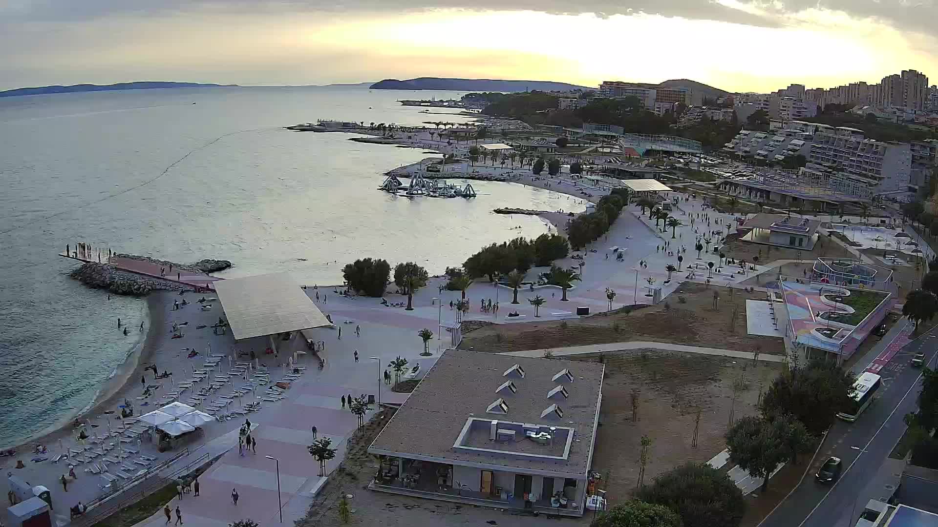 Split – Prenova platoja Žnjan